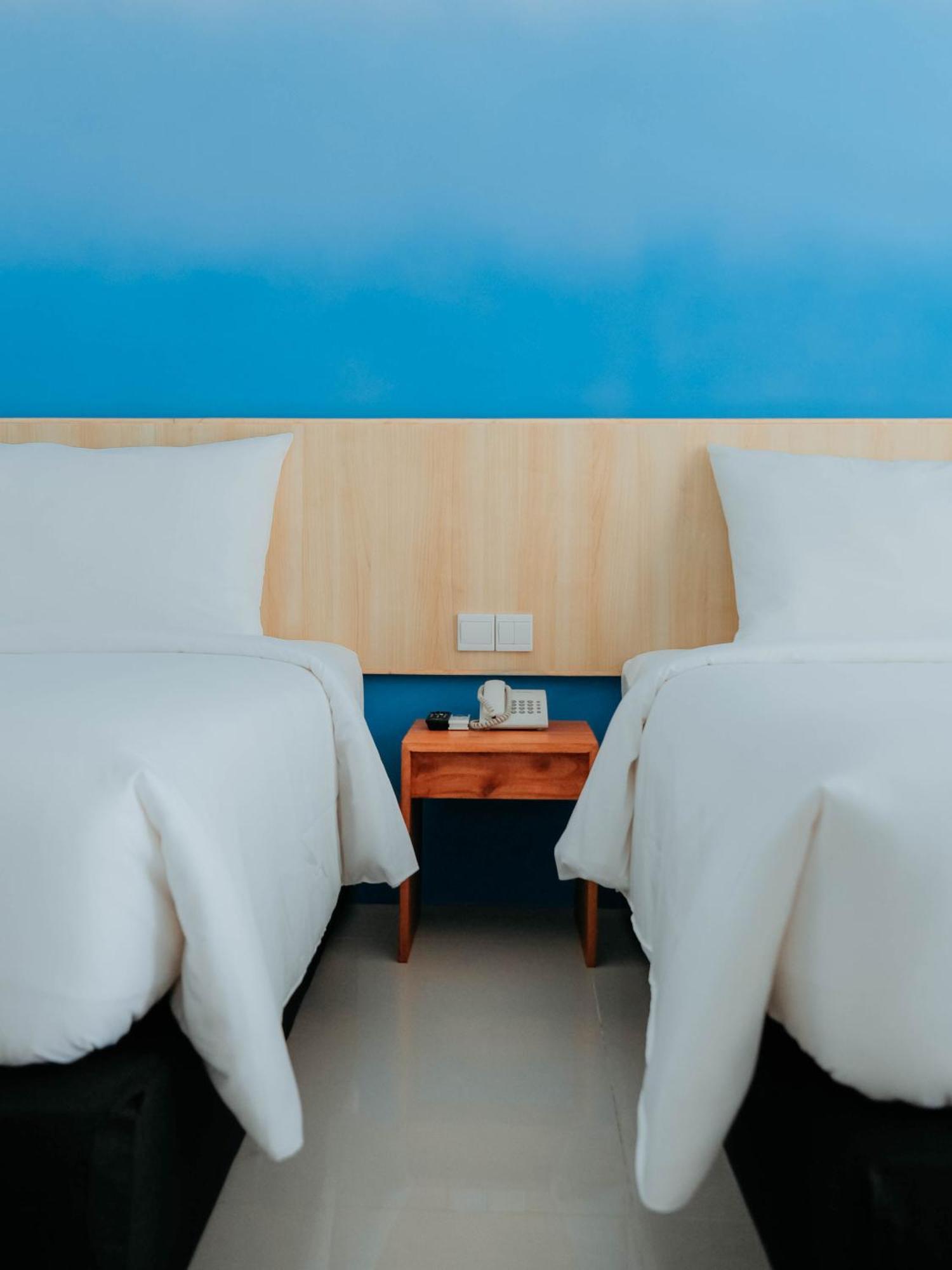 Bloo Bali Hotel Кута Екстериор снимка