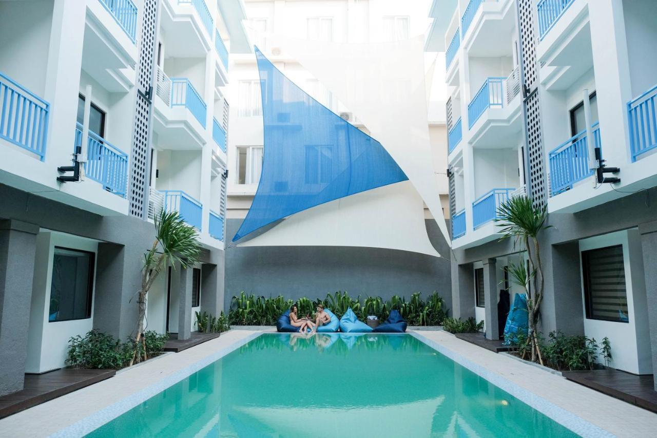 Bloo Bali Hotel Кута Екстериор снимка
