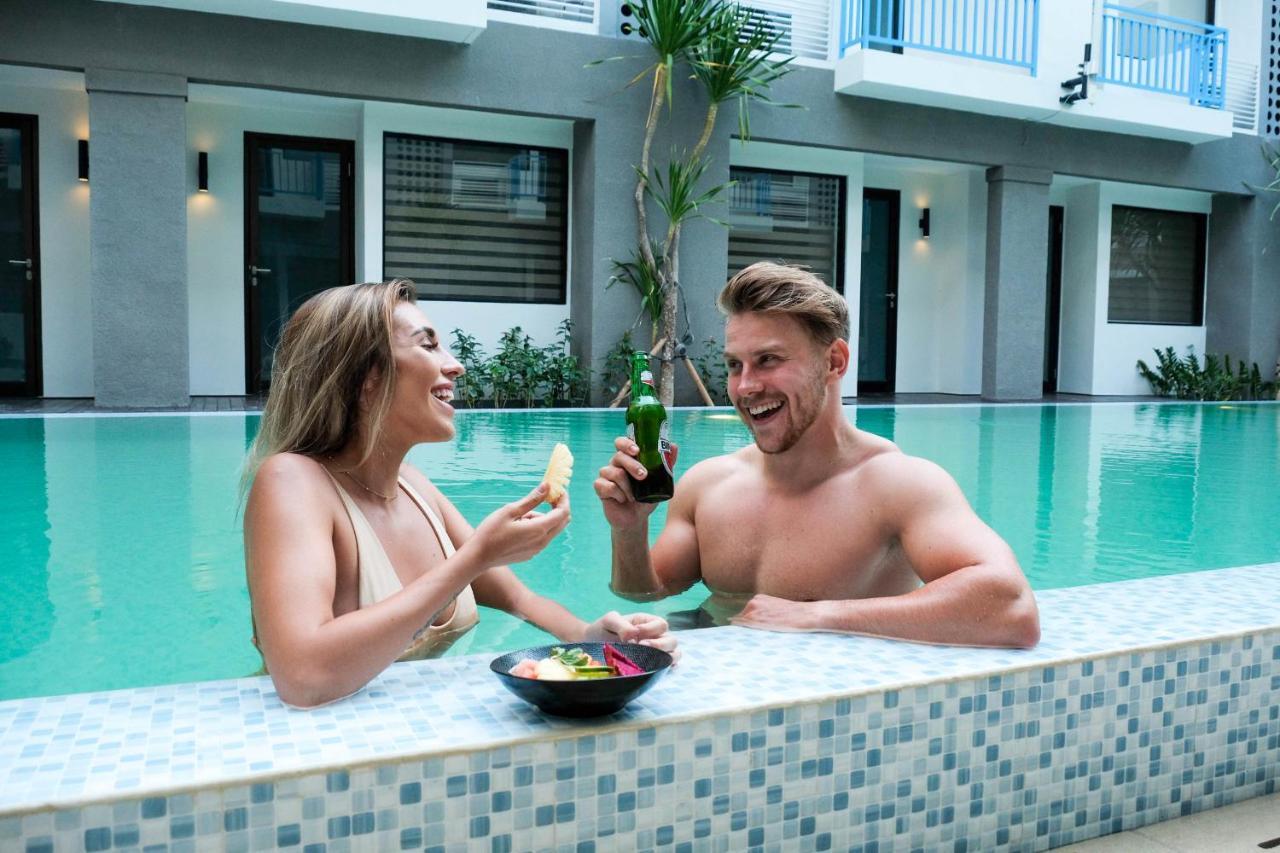 Bloo Bali Hotel Кута Екстериор снимка