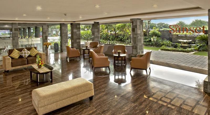 Bloo Bali Hotel Кута Екстериор снимка